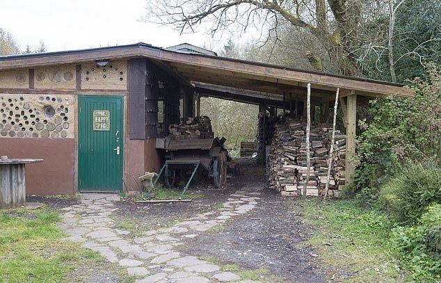 The Happy Pig - exterior